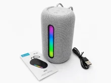 Мобільна Bluetooth колонка CELEBRAT SP-20 BT з підсвіткою та TWS